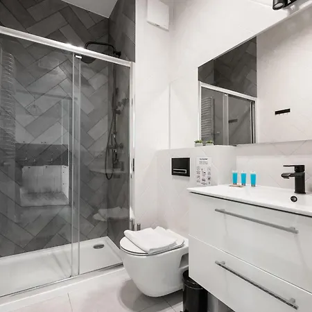 Prymasa Tysiaclecia Comfort By Bookinghost Apartmán Varšava