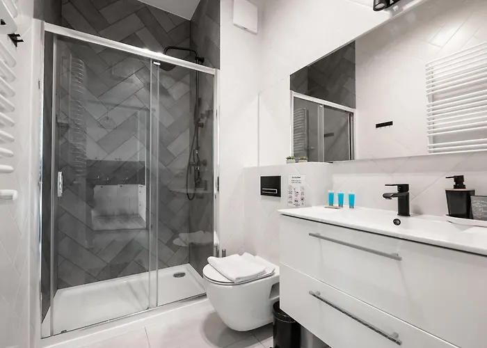 Prymasa Tysiaclecia Comfort By Bookinghost Lejlighed Warszawa