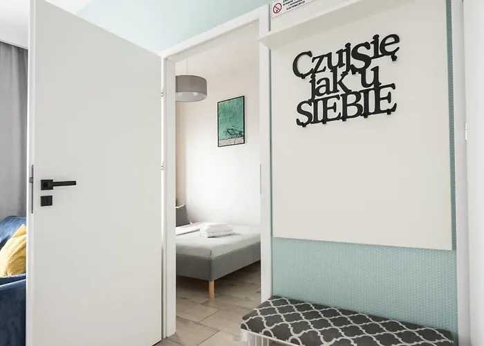 Lejlighed Prymasa Tysiaclecia Comfort By Bookinghost *