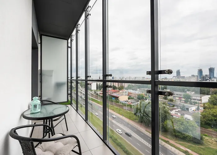 Lejlighed Prymasa Tysiaclecia Comfort By Bookinghost Warszawa